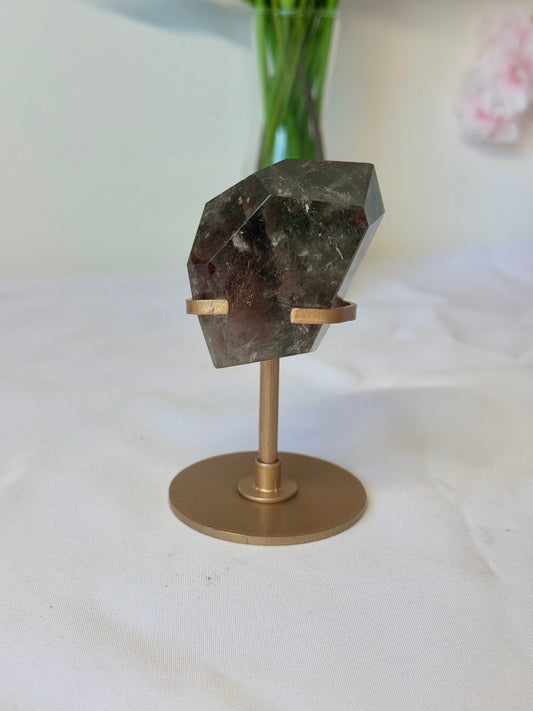 Garden quartz on stand